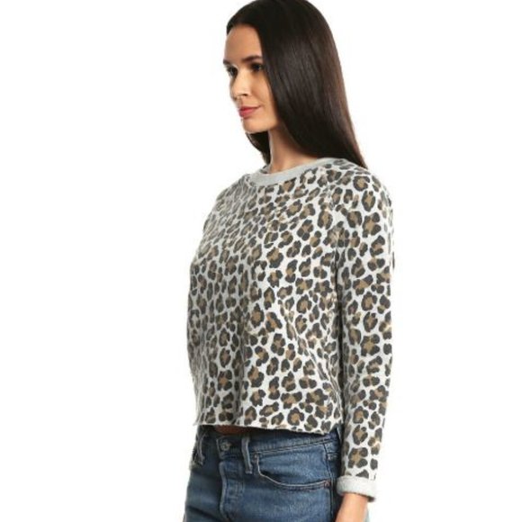 Levi's Tops - Levi's Sweatshirt Animal Leopard Print Boxy Cut Unfinished Hem NWOT Sz XL